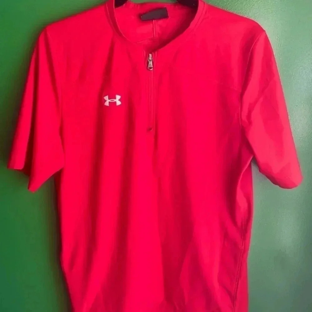 CLEARANCE! Under Armor YXL Red jersey shirt short sleeve loose fit - Picture 1 of 3